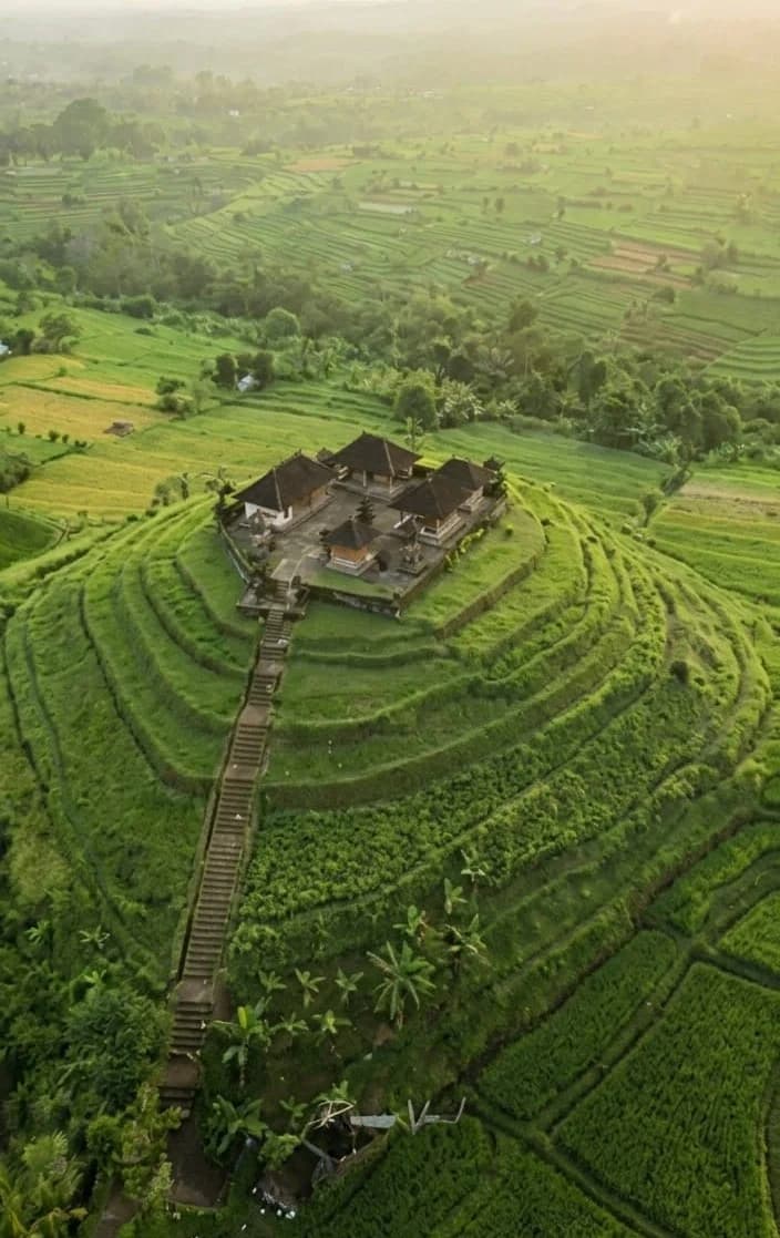 Bukit Menghijau